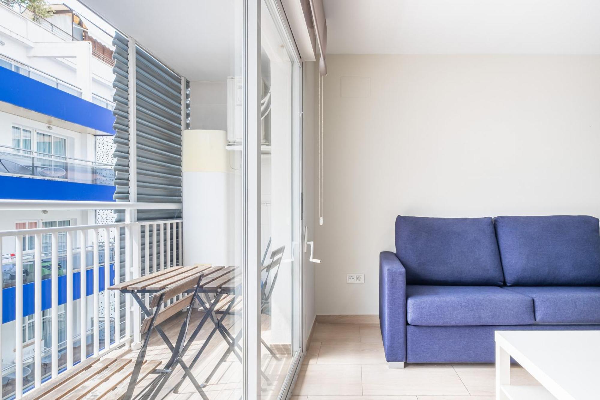 Apartamentos La Rosita Old Town Benidorm Habitación foto